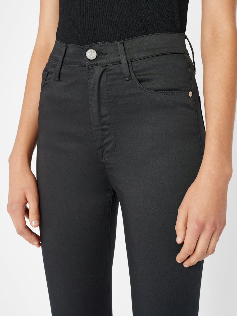 pant front detail view alt:size
